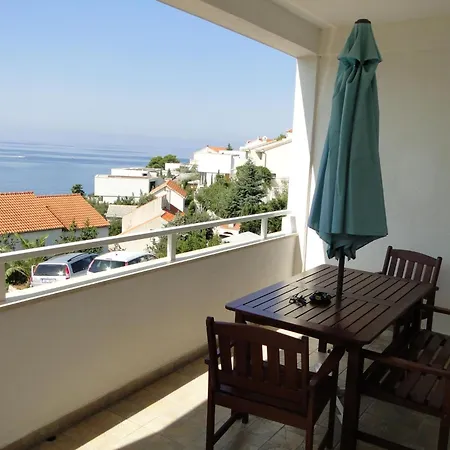 Laguna 2 Fuer 4 Personen By Interhome * Primosten