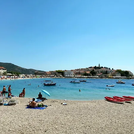 Laguna 2 Fuer 4 Personen By Interhome Primosten