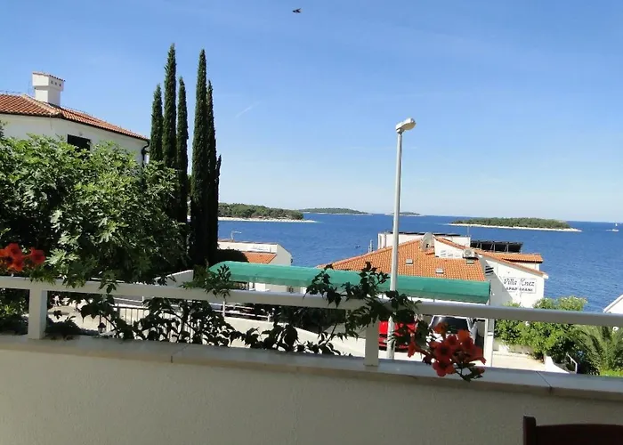 Apartment Laguna 2 Fuer 4 Personen By Interhome