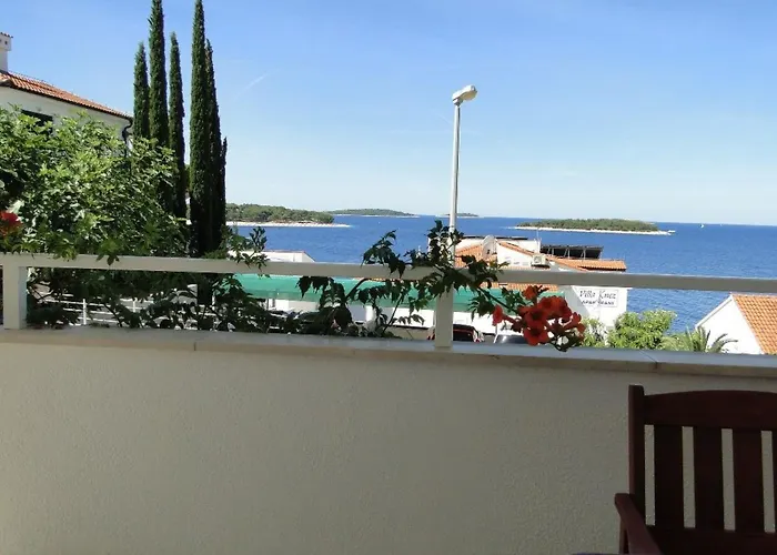 Laguna 2 Fuer 4 Personen By Interhome * Primosten