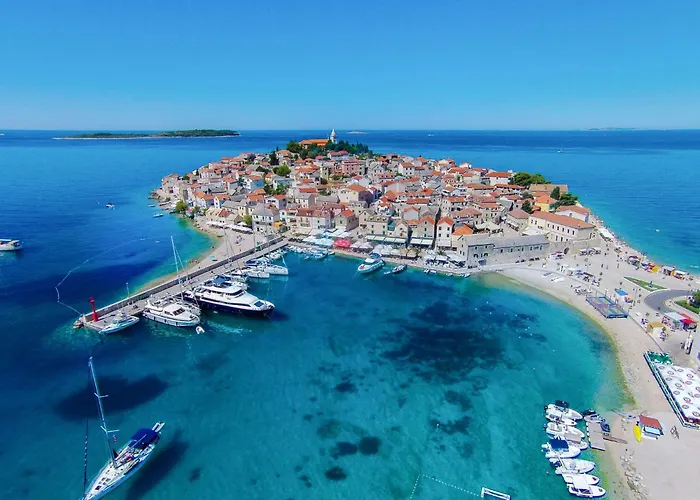 Laguna 2 Fuer 4 Personen By Interhome * Primosten